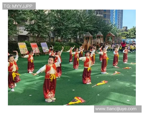 深圳篮球队的意识提升与团队合作的重要性探讨 深圳篮球队的意识提升与团队合作的重要性探讨