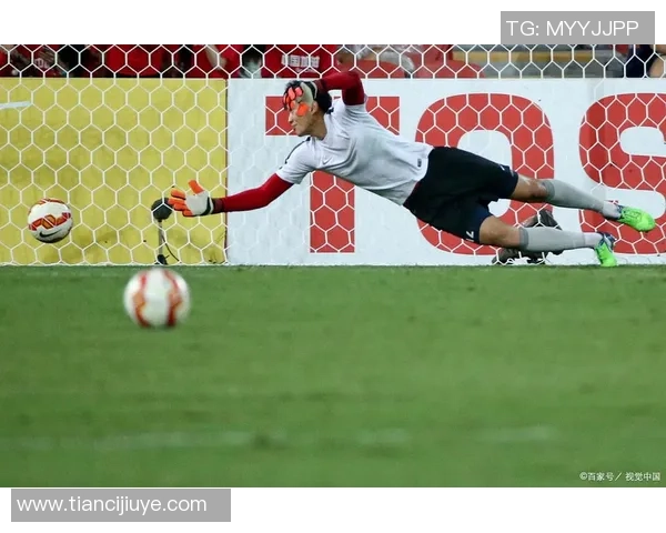 足球明星碧咸精彩瞬间回顾与经典形象分享